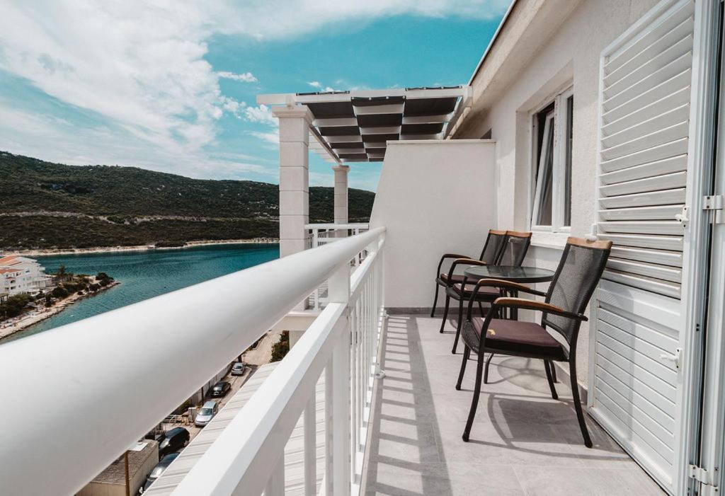 Villa Tiha Luka نيوم المظهر الخارجي الصورة