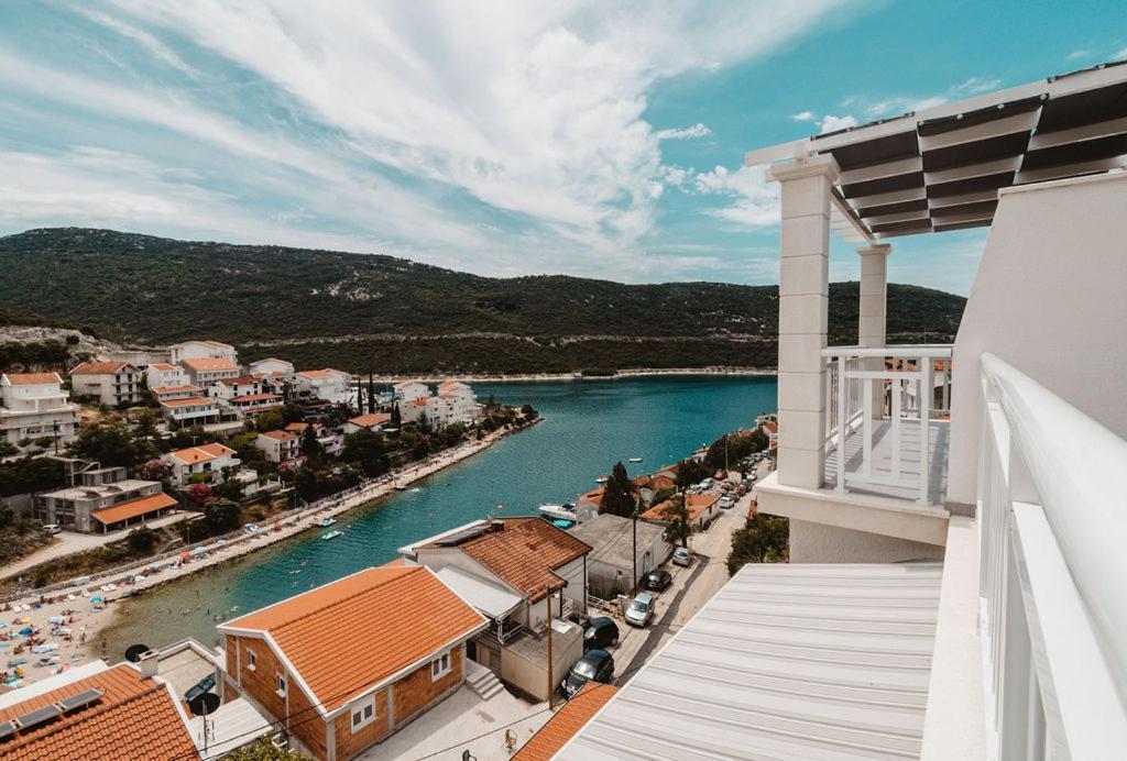 Villa Tiha Luka نيوم المظهر الخارجي الصورة