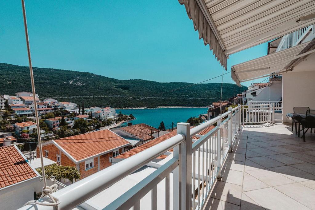 Villa Tiha Luka نيوم المظهر الخارجي الصورة