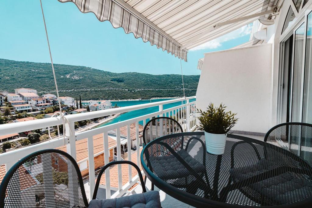 Villa Tiha Luka نيوم المظهر الخارجي الصورة
